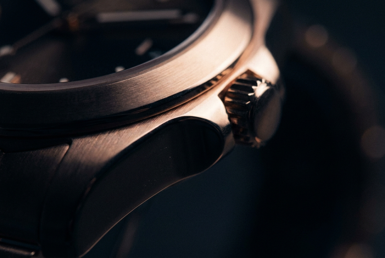 Rose Gold: Understanding Its Enduring Allure in Modern Horology